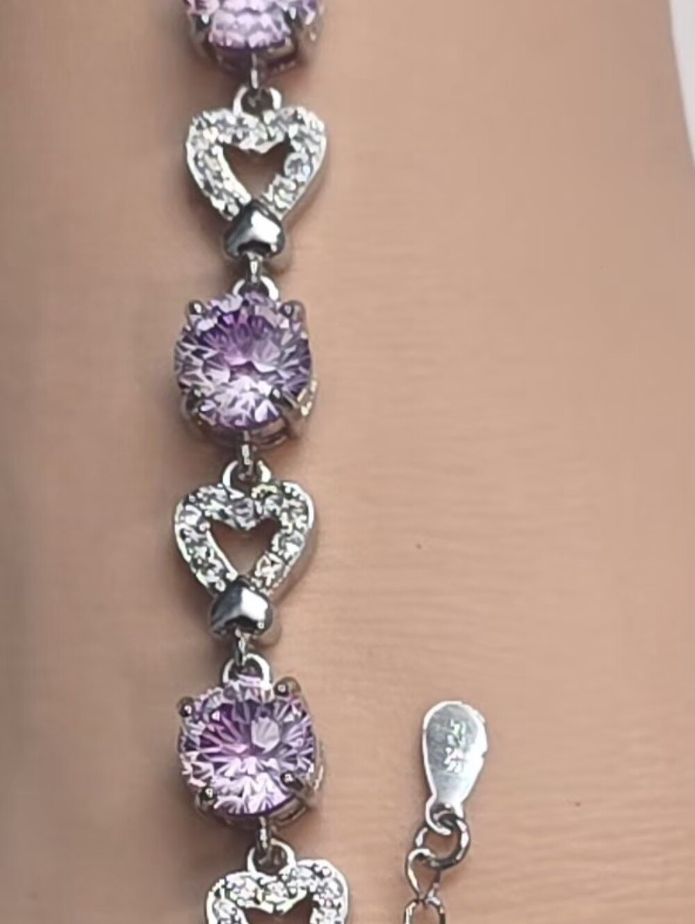 Beautiful new S925 Silver Heart Link Bracelet with Lavender Crystal Accents